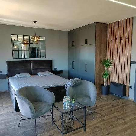 Modern With A Beautiful View Apartment *