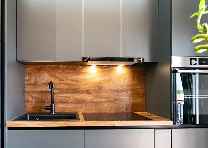 Modern With A Beautiful View 아파트